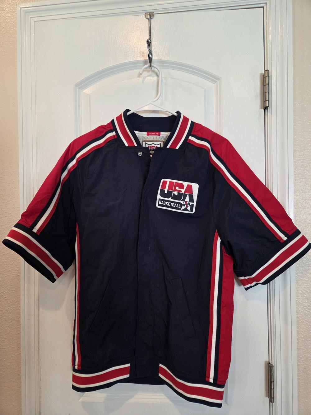 USA Basketball Men's Short-Sleeve 1992 Dream Team Michael Jordan Jacket
